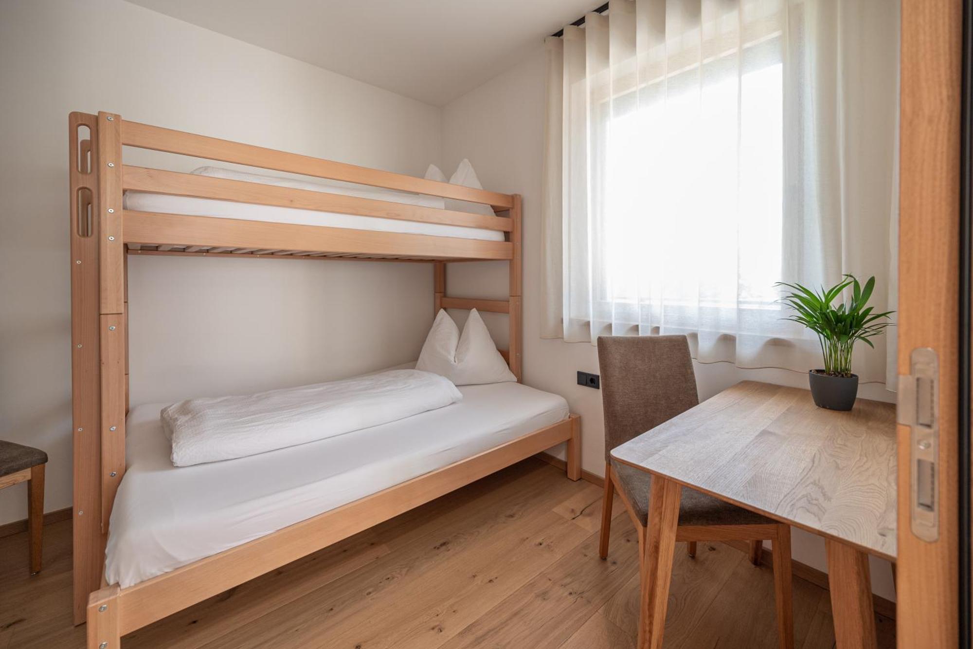 Garden Lodge Гаргаццоне Экстерьер фото